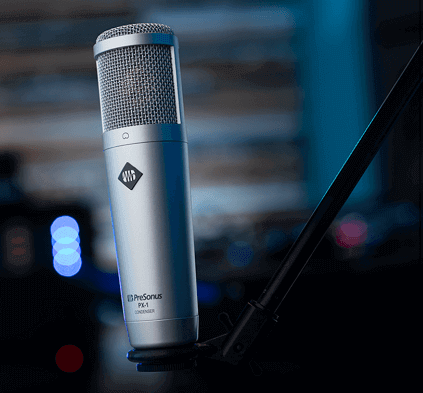 Platzieren Sie den Rekorder in der Nähe der Bühne