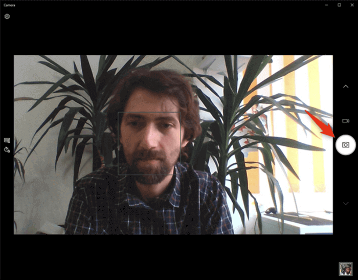 カメラアプリで写真を撮る